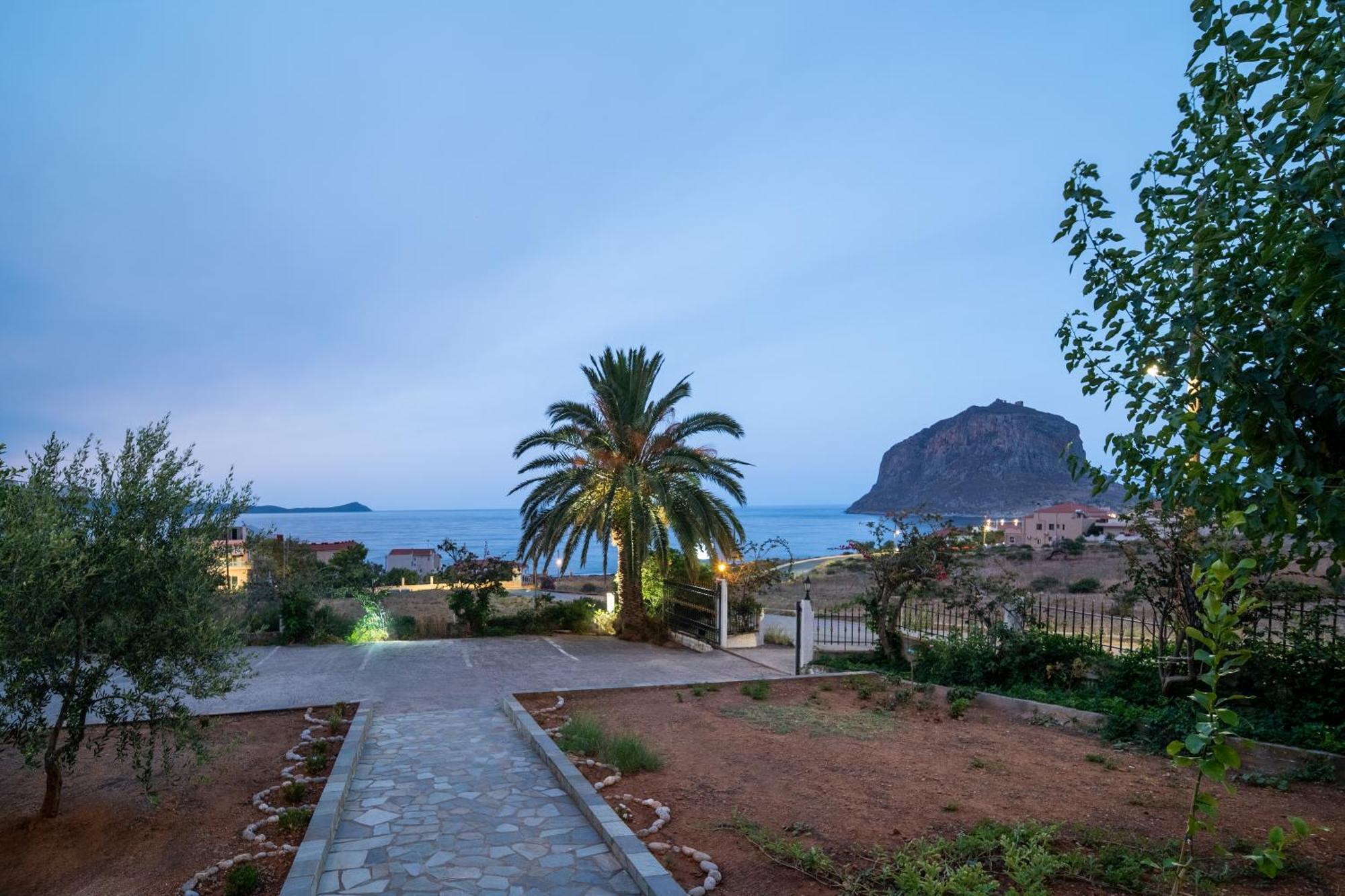 Alta Vista Studios - Ex Lekka'S House Monemvasia Exterior photo